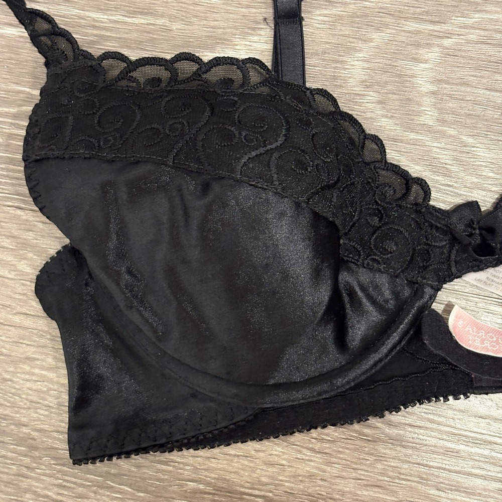 VTG 00s Victoria's Secret Black Velvet Embroidered Lace Demi Underwire Bra 36 - Picture 3 of 11